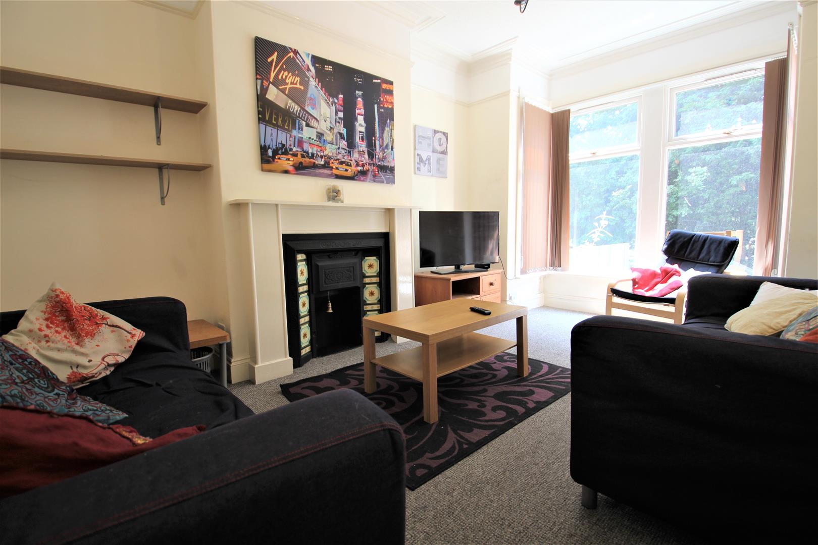 Room Back Langdale Terrace in Leeds