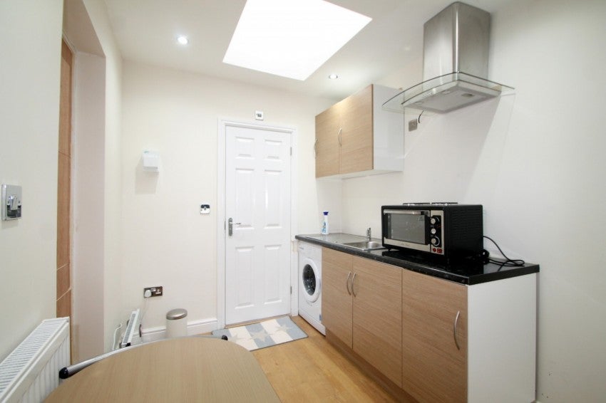 Flat Long Lane in Borough of Spelthorne