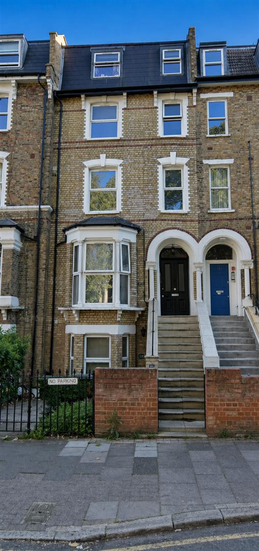 Flat Amhurst Road in Greater London