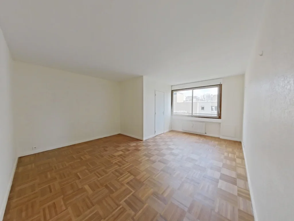 Flat Rue Pierre Brossolette in Ivry-sur-Seine