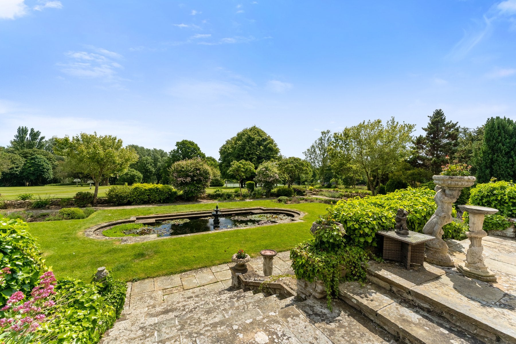Flat Gilston Park in East Hertfordshire