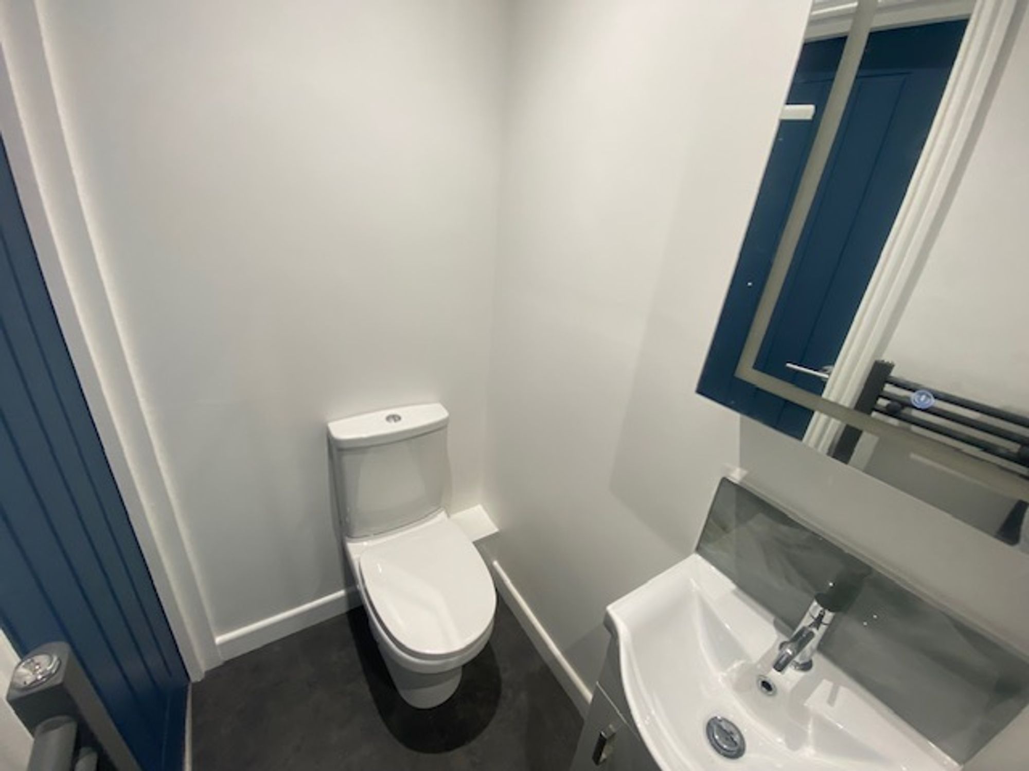 Room Inglefield Avenue in Cardiff