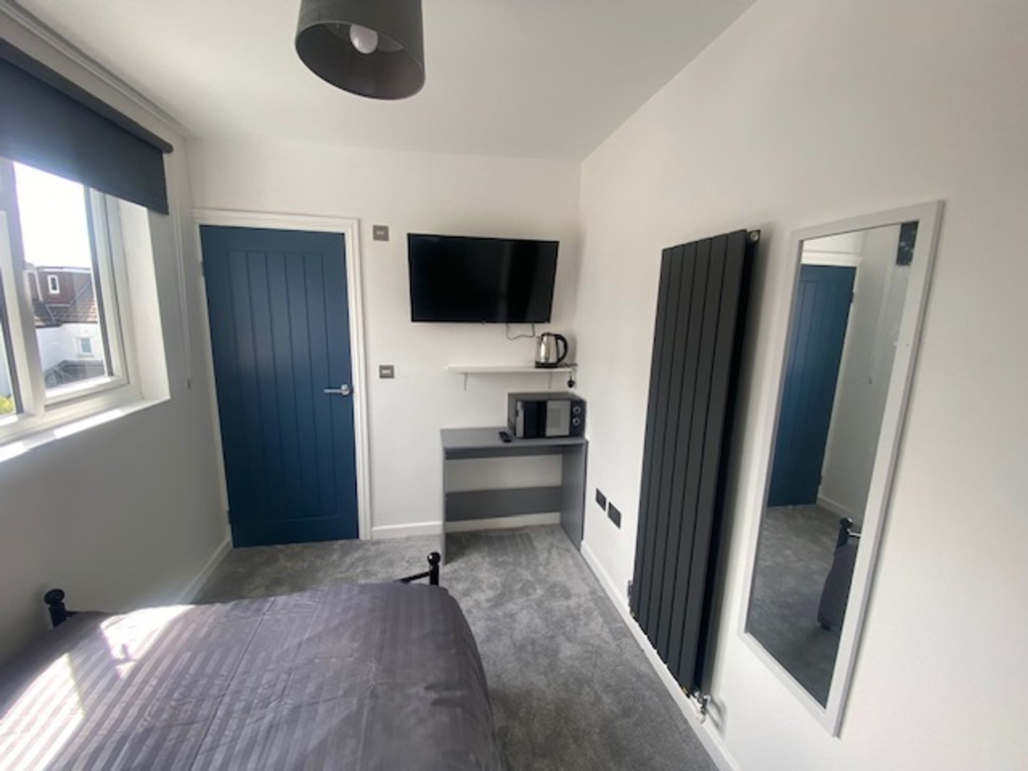 Room Inglefield Avenue in Cardiff