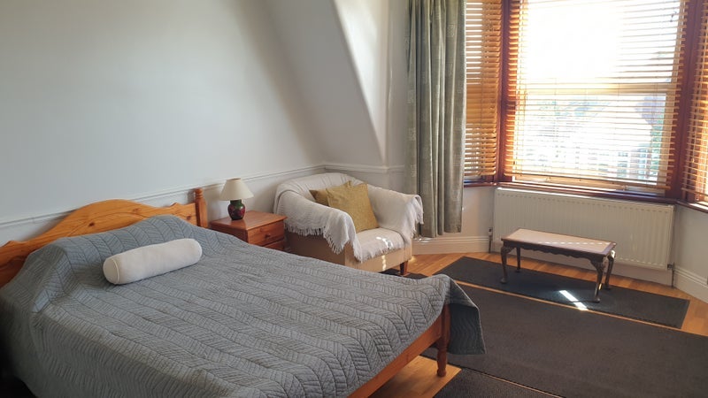 Room Burlington Gardens in Greater London