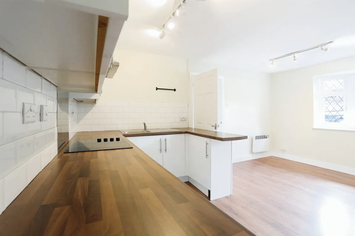 Flat Firdale Road in Northwich