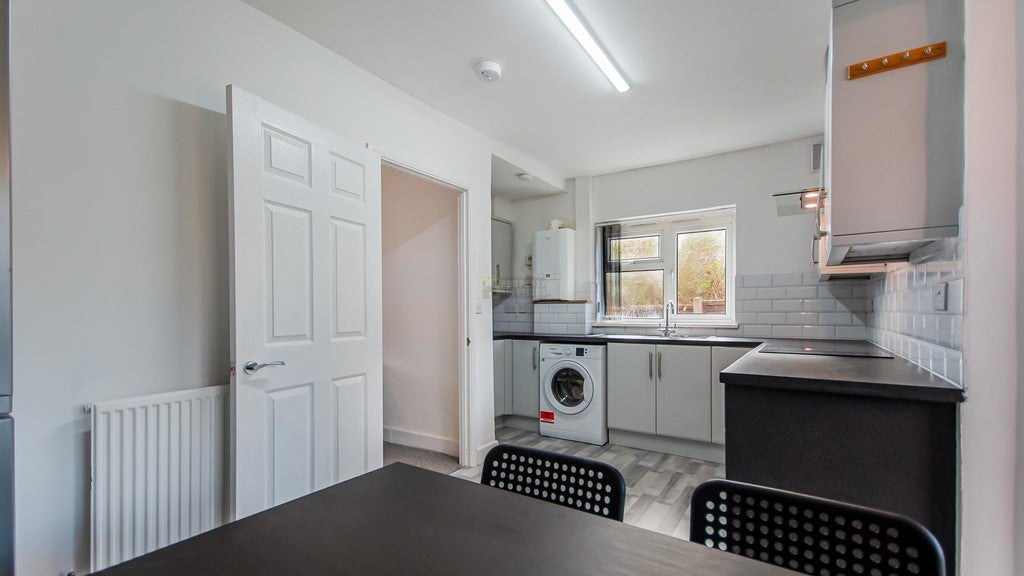 House Tealby Grove in Birmingham