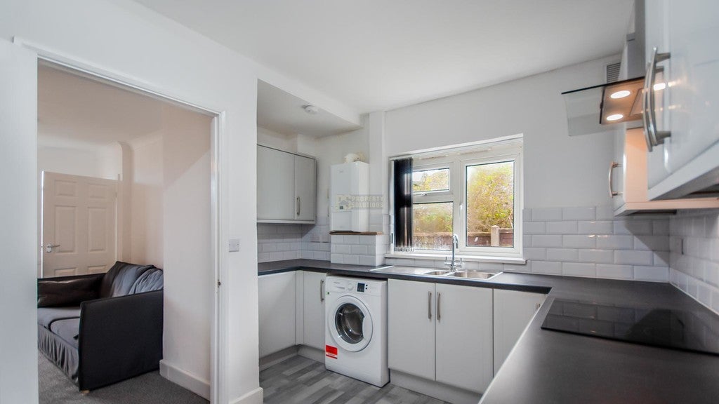 House Tealby Grove in Birmingham