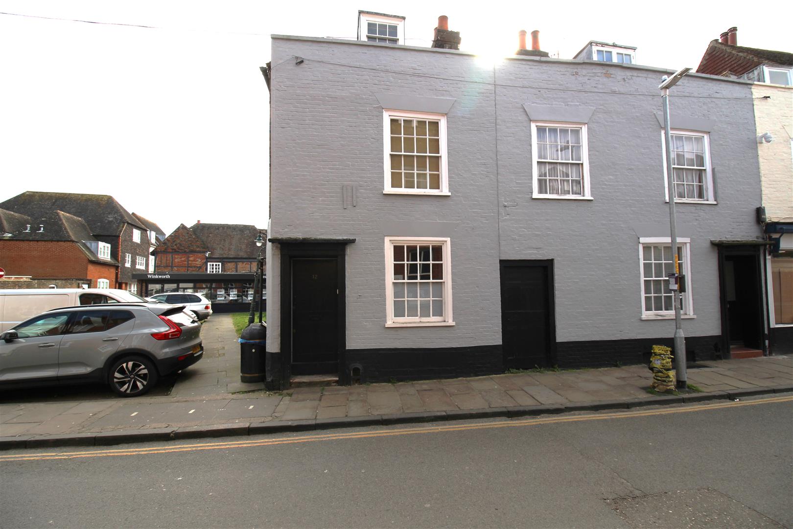 Flat Castle Street in Canterbury