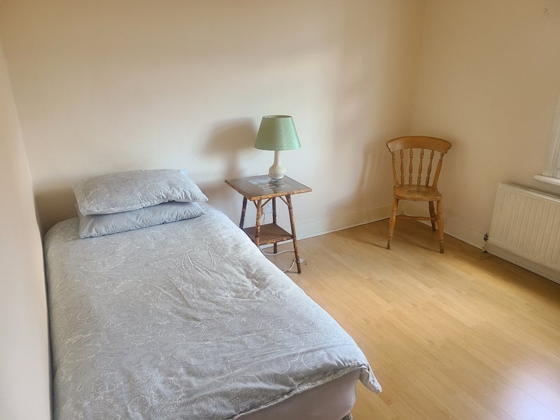 Room College Road in Greater London