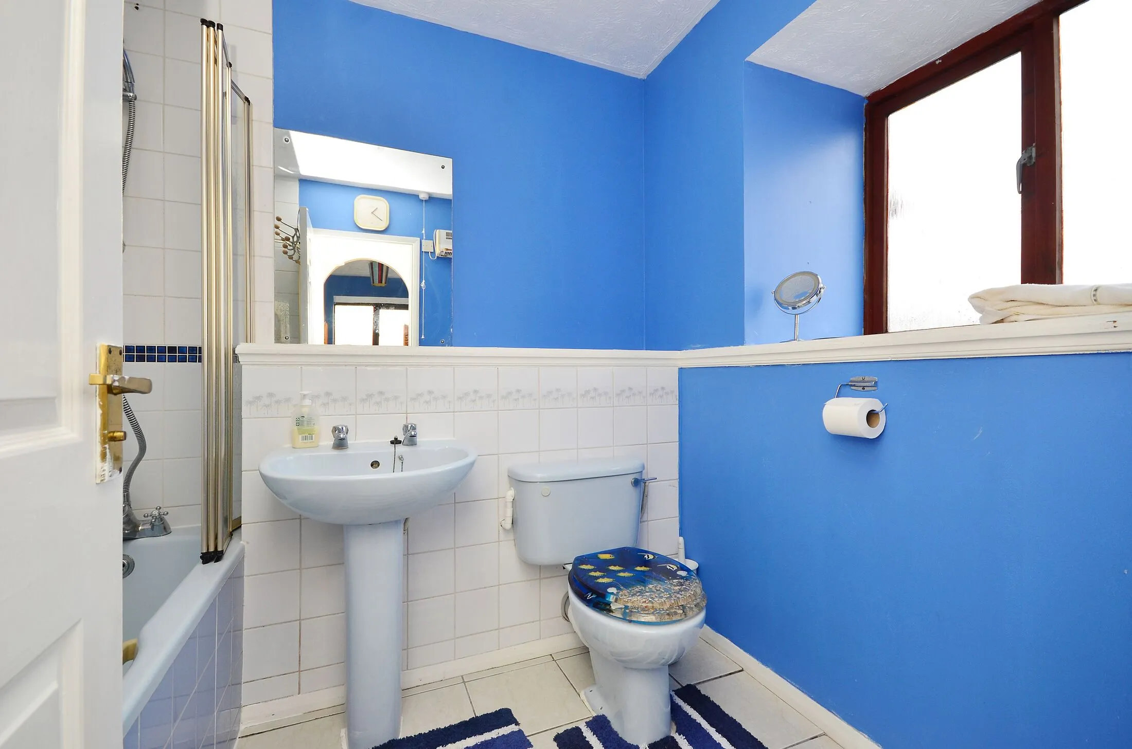 Flat Linwood Close in Greater London