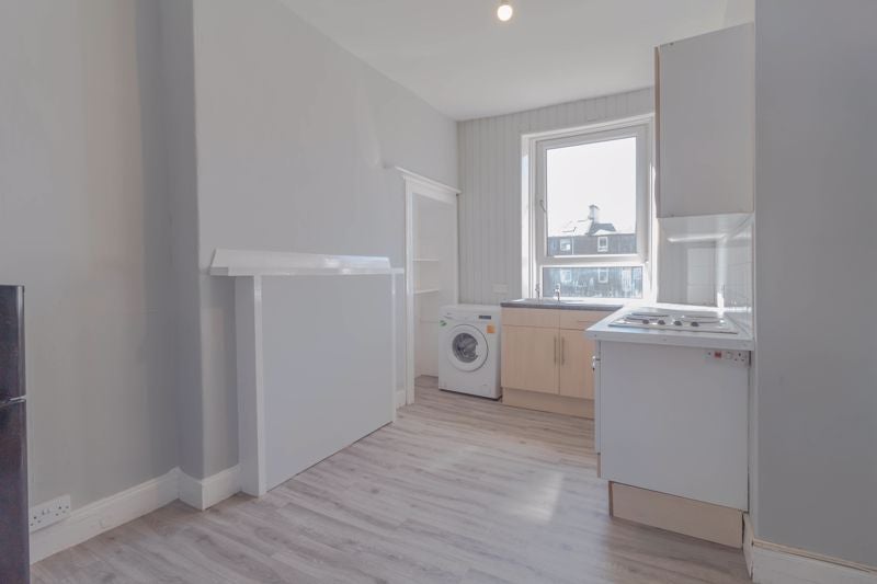 Flat John Street in Helensburgh