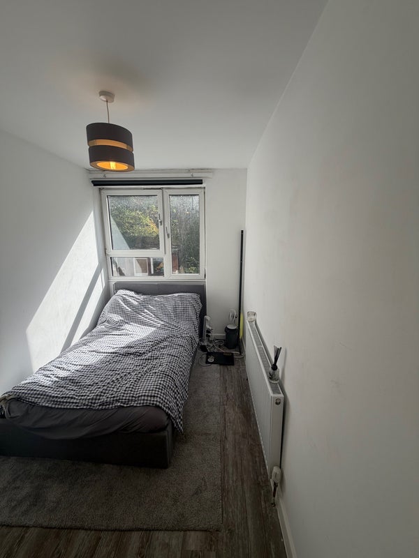 Room Peckford Place in Greater London