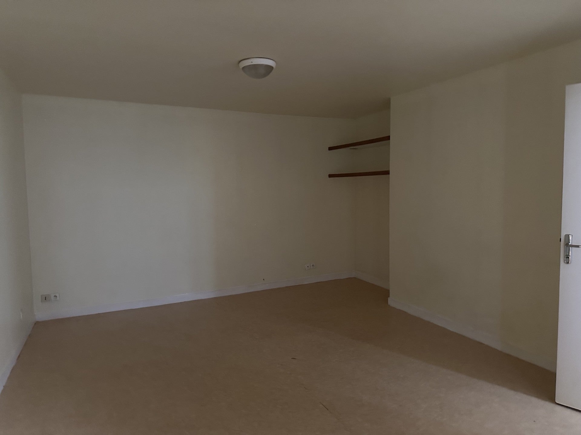 Flat Rue du Commerce in Poitiers