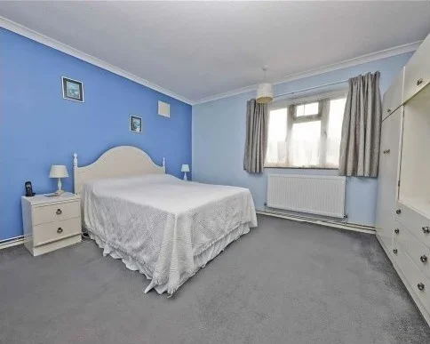Flat Beechwood Avenue in Greater London