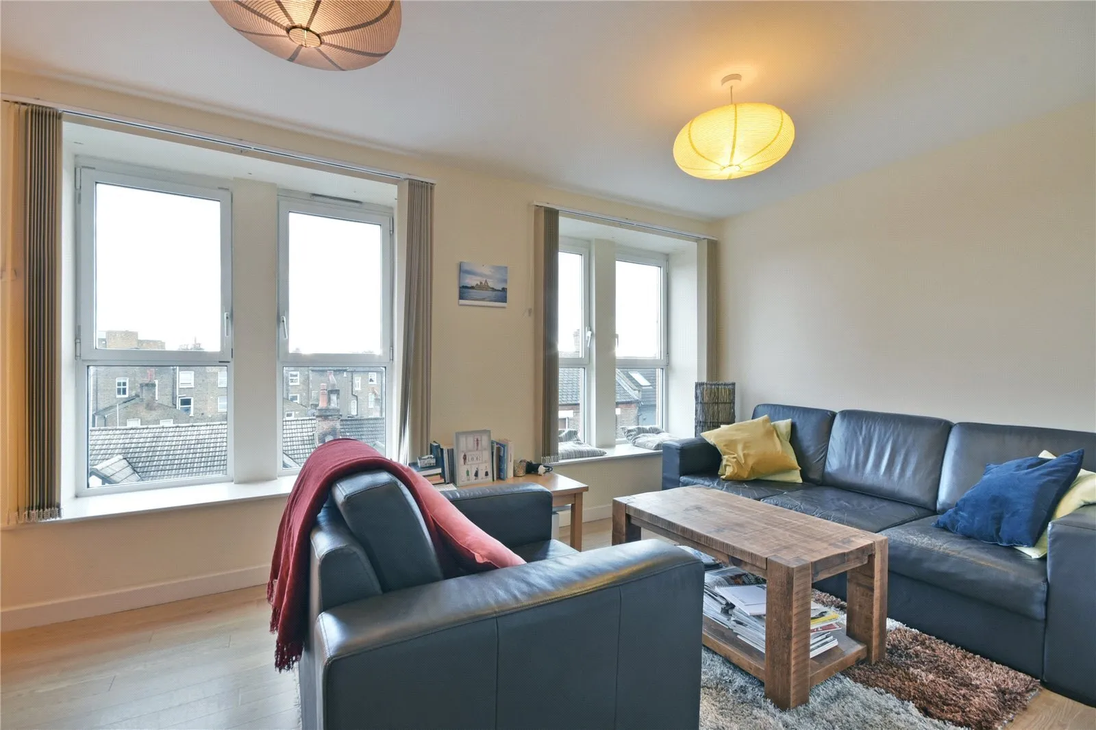 Flat Glengall Road in Greater London
