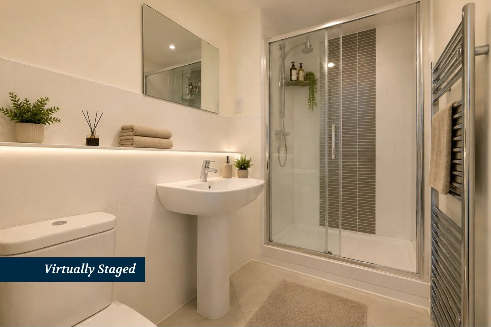 Flat Glengall Road in Greater London