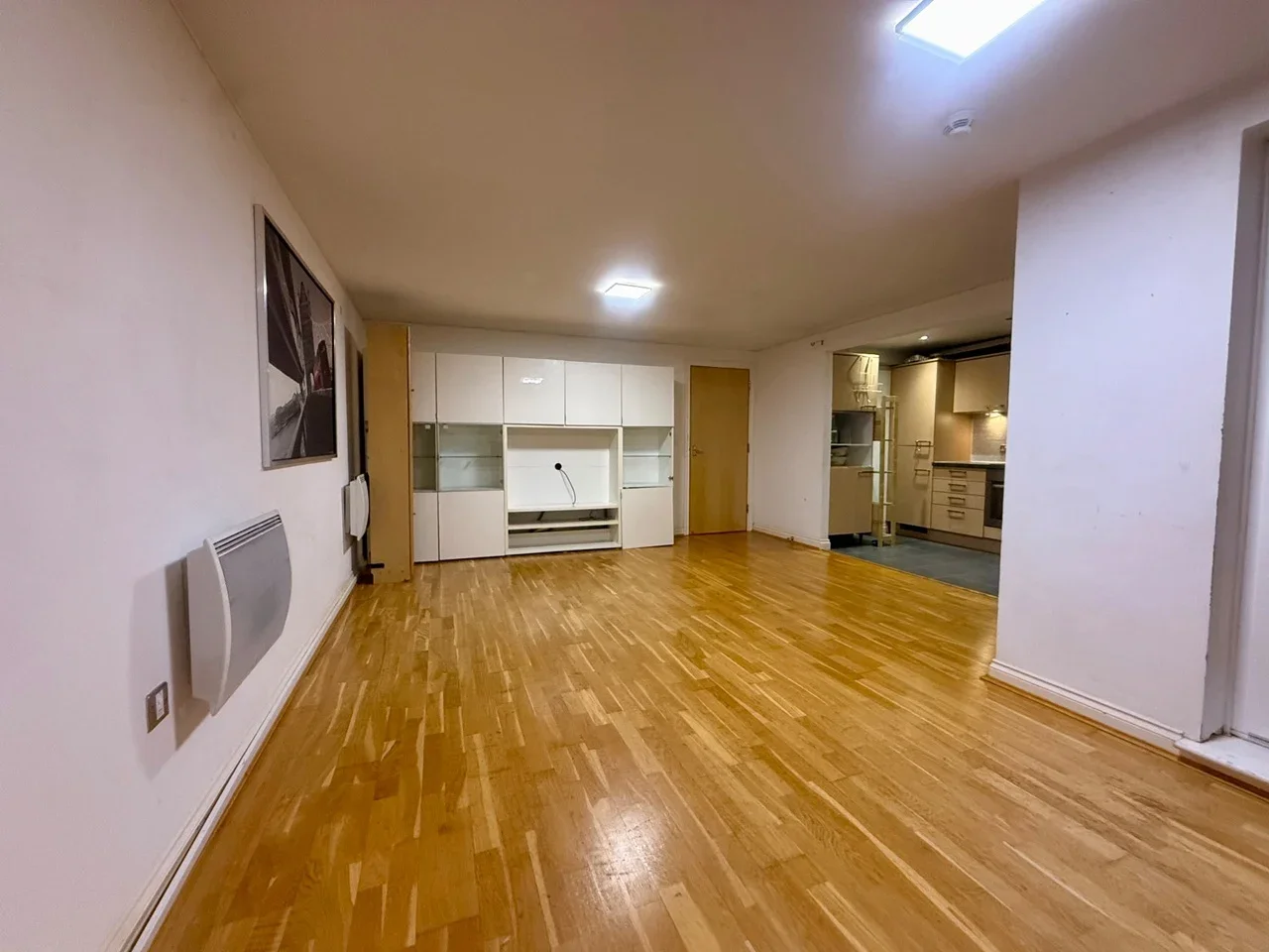 Flat Primrose Place in Greater London