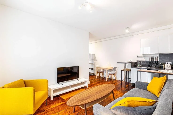 Appartement Rue d'Alsace à Paris