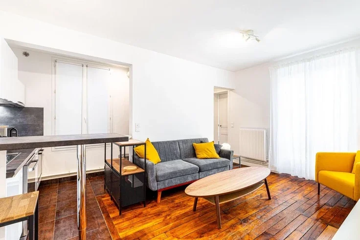 Appartement Rue d'Alsace à Paris