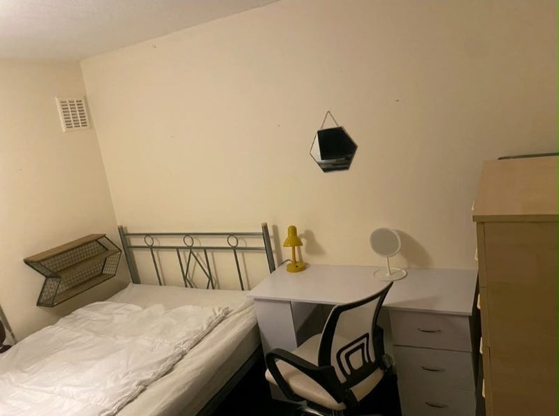 Room Adamson Road in Greater London
