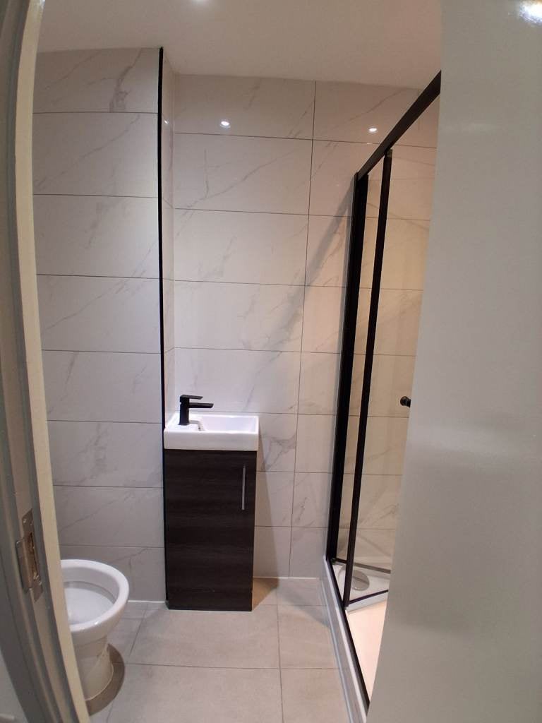 Flat Chart Close in Greater London