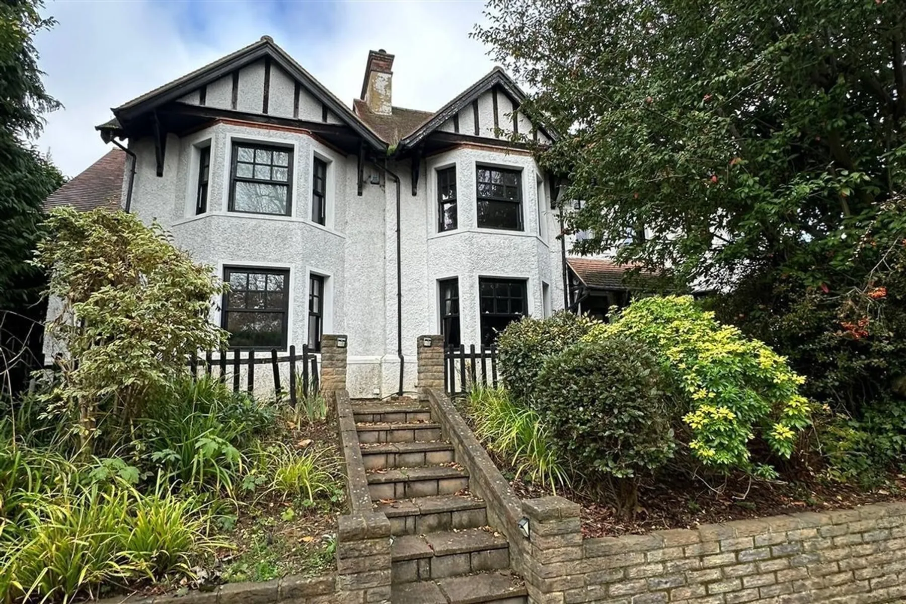House New Road in Welwyn Hatfield