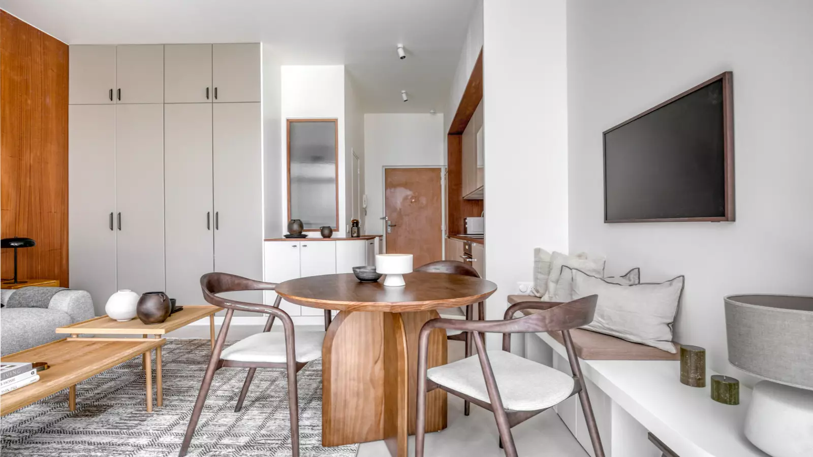 Flat Rue Chaptal in Paris