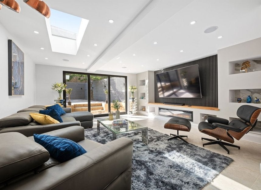 House Grayling Road in Greater London