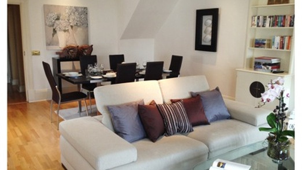 Flat Eaton Terrace in City of Westminster