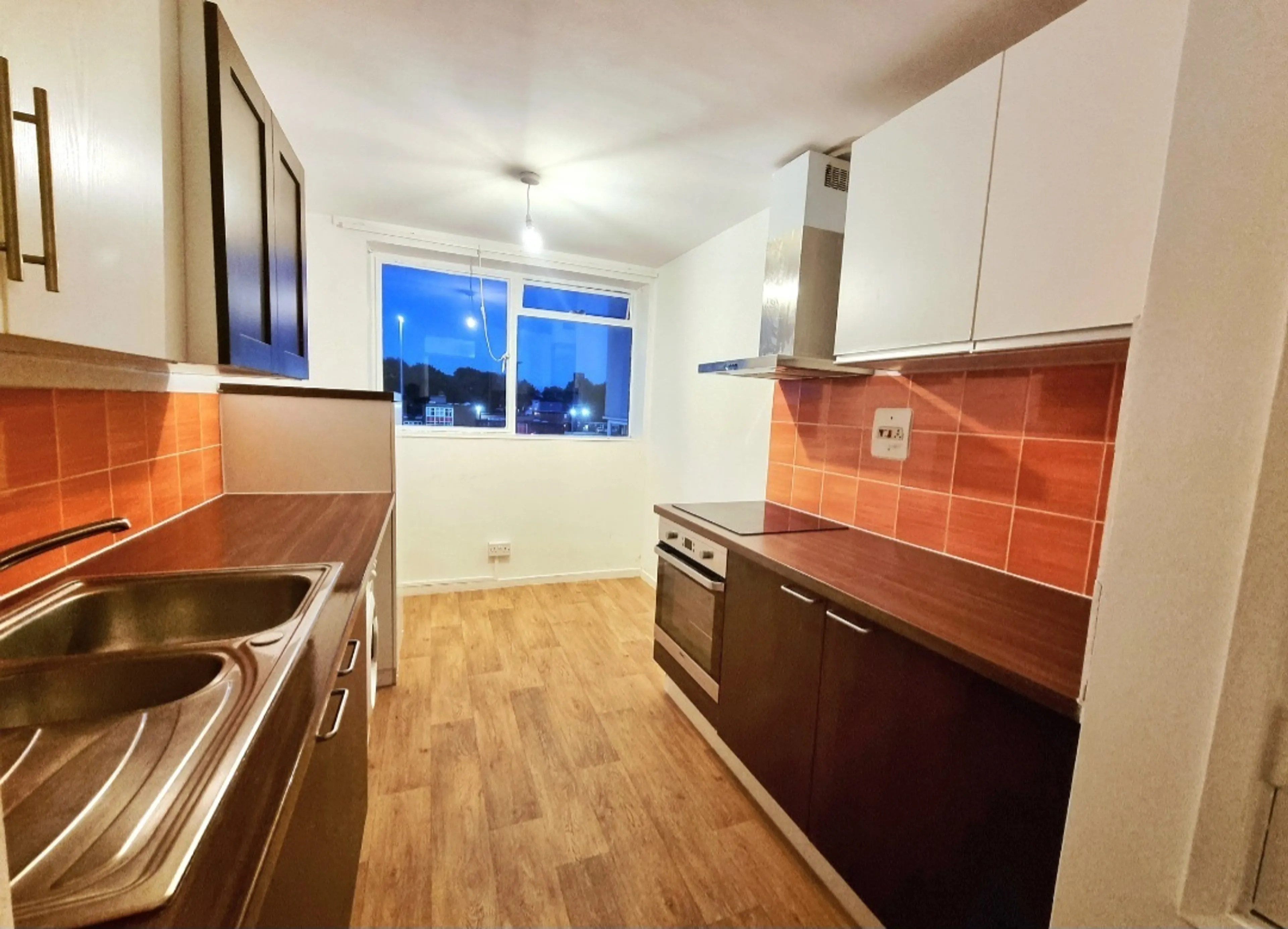 Flat Queensway in Stevenage