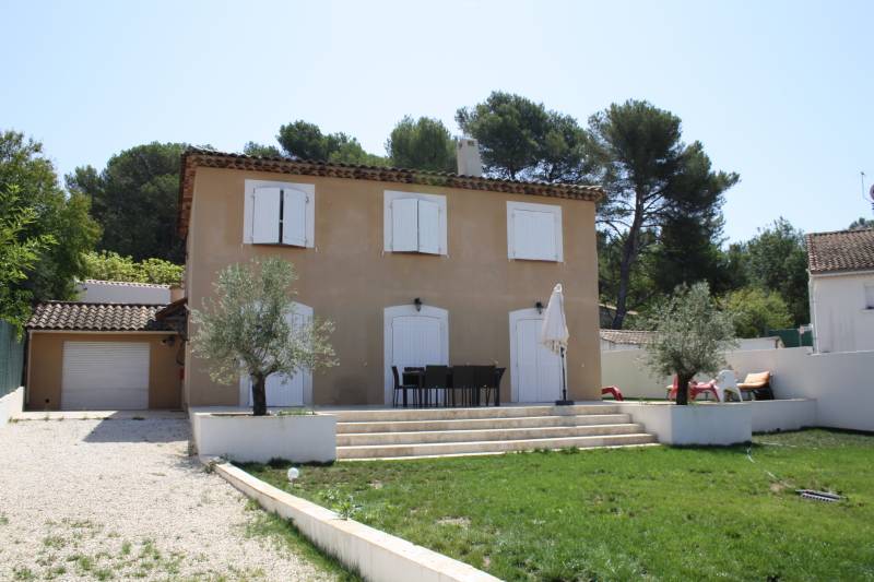 Maison Avenue de la Croix d'Or à Bouc-Bel-Air
