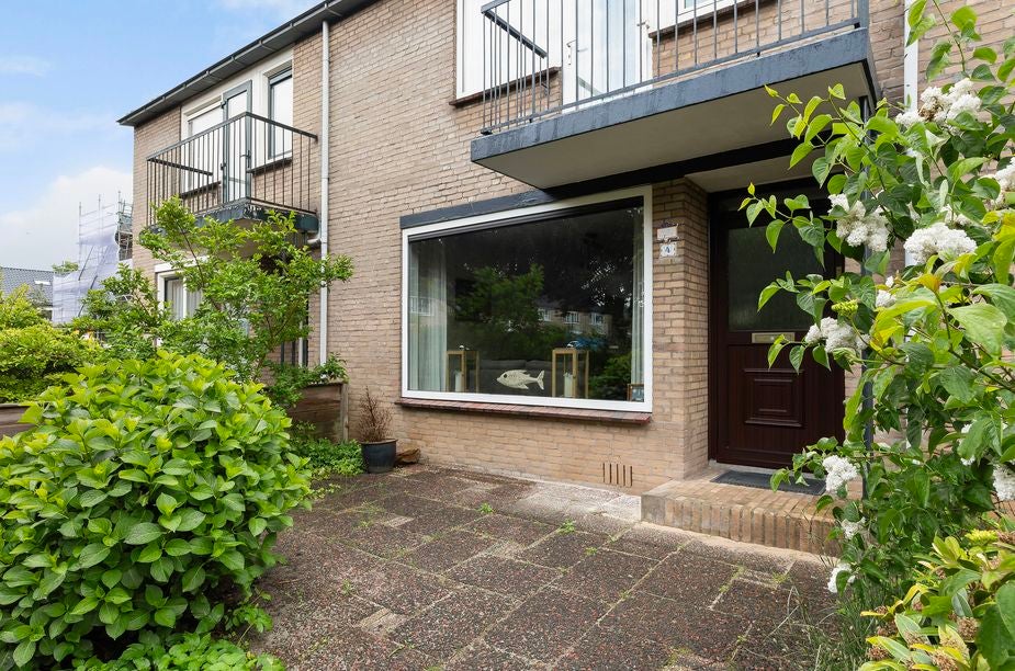 Tussenwoning te koop: Rigelhof 4, Dordrecht