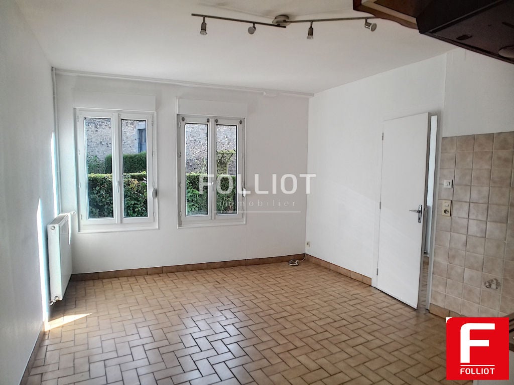 Maison Avenue du Maréchal Leclerc à Villedieu-les-Poêles-Rouffigny