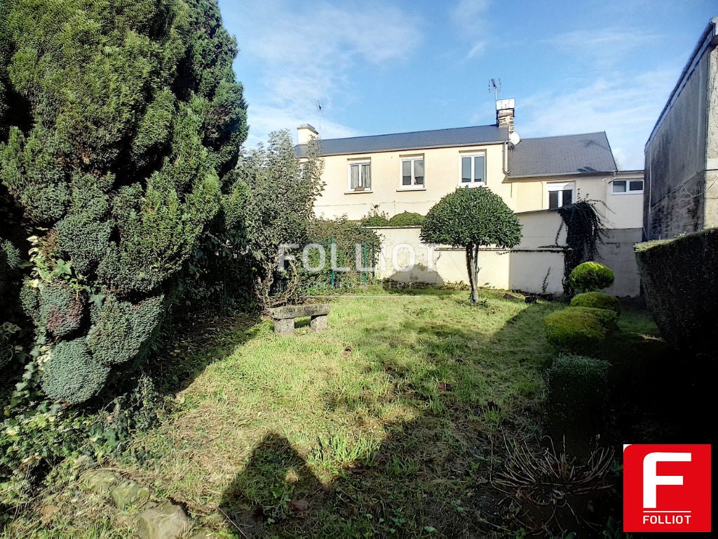 Maison Avenue du Maréchal Leclerc à Villedieu-les-Poêles-Rouffigny