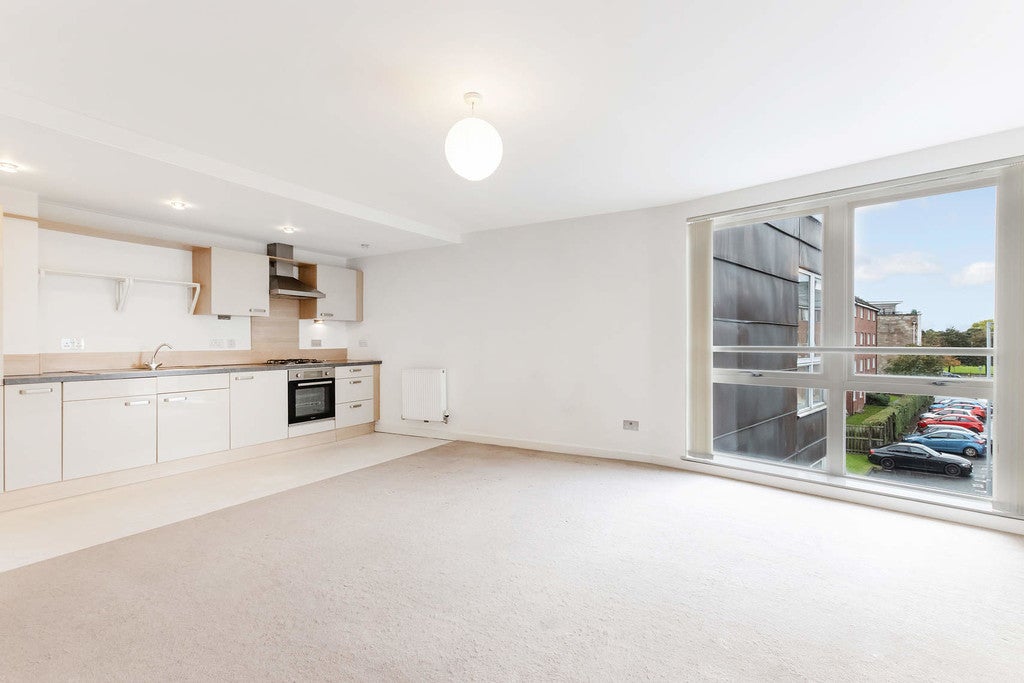 Flat McPhail Street in Glasgow
