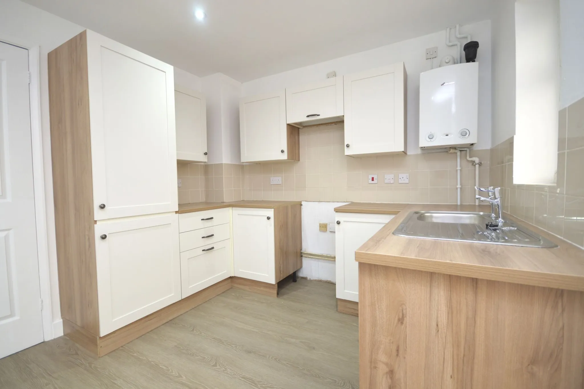 House Red Fern Close in Breckland District