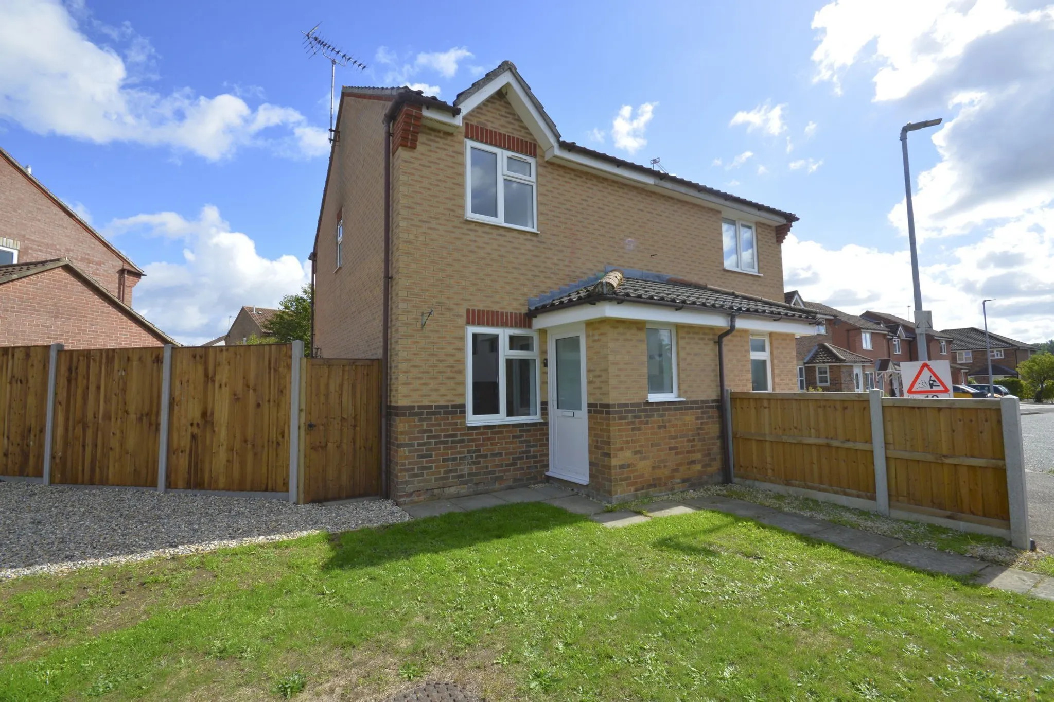 House Red Fern Close in Breckland District
