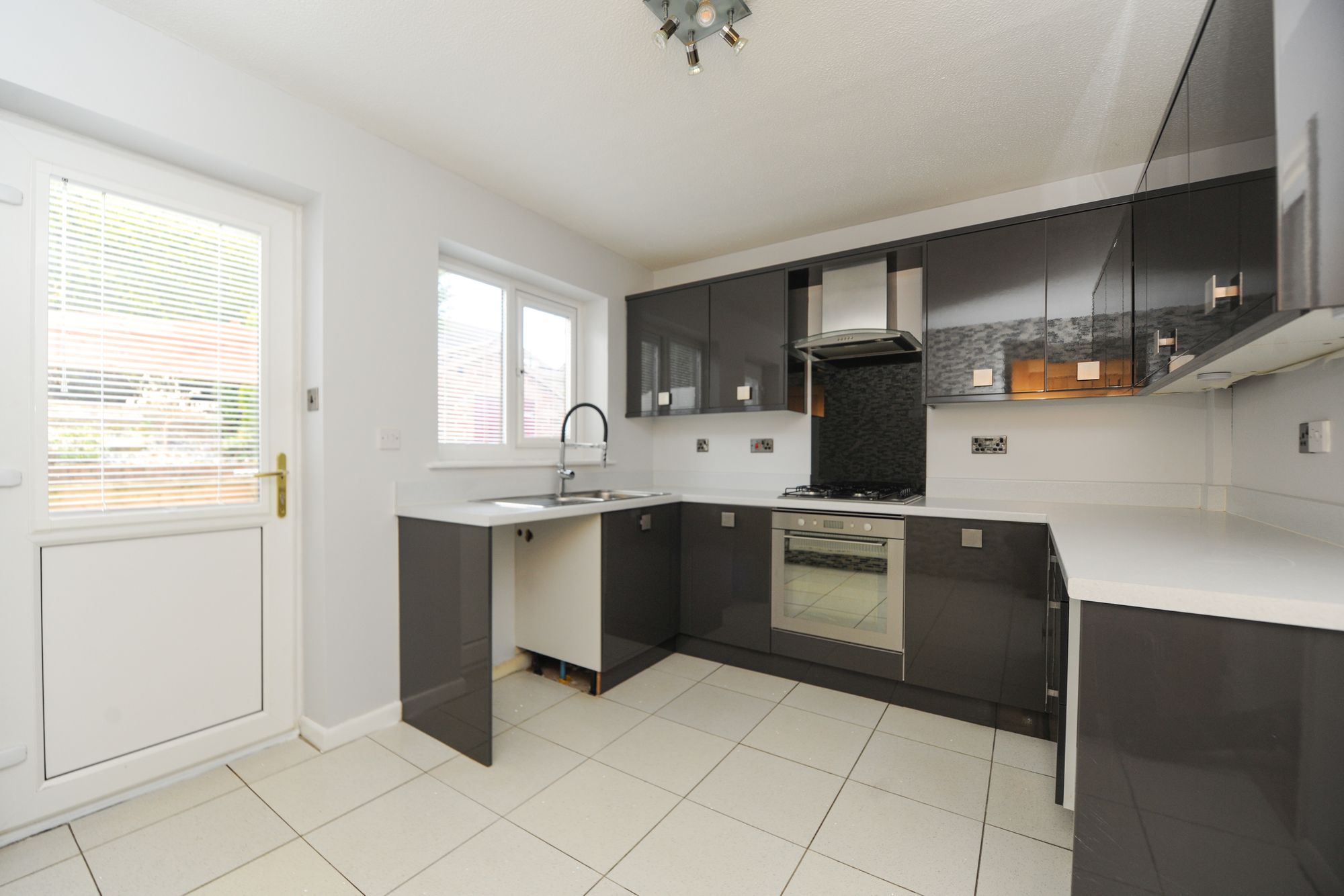 House Meadowside Close in North East Derbyshire
