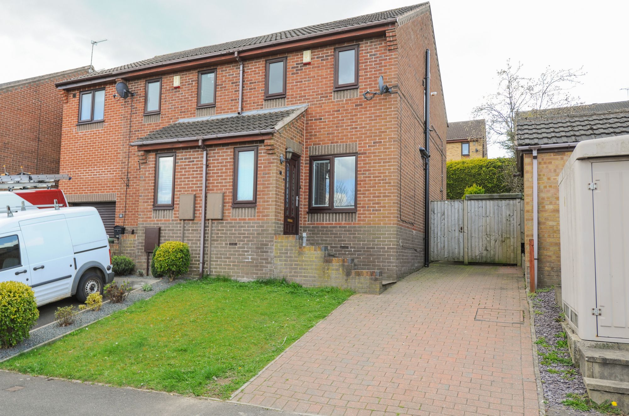 House Meadowside Close in North East Derbyshire