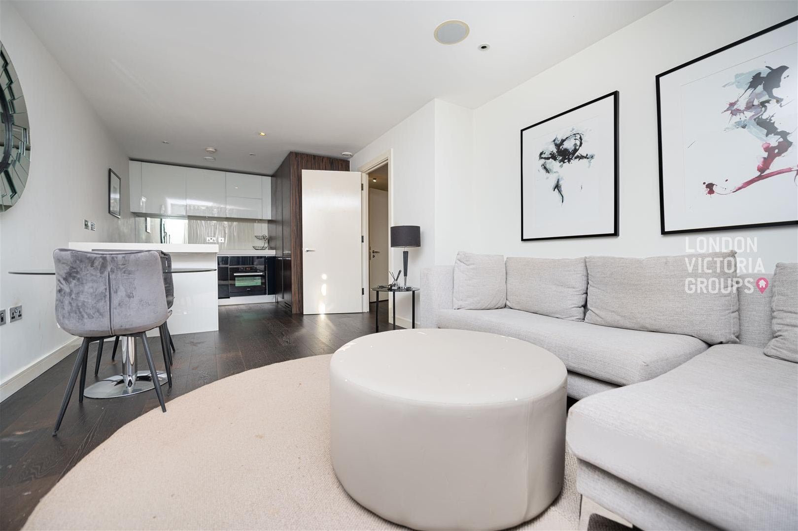 Flat Gatliff Road in City of Westminster