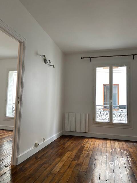 Flat Rue de Cîteaux in Paris
