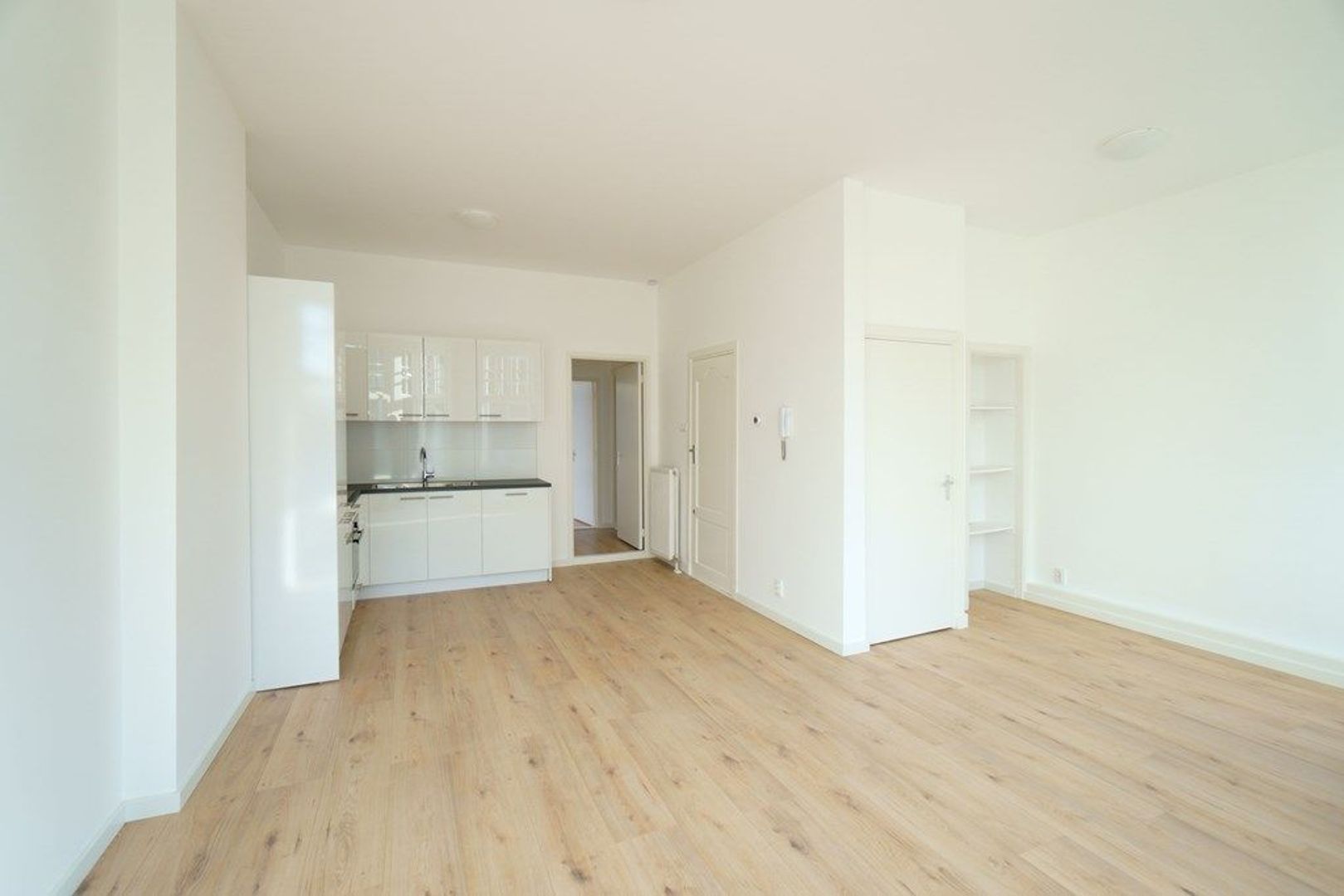 Appartement Aert van der Goesstraat 4