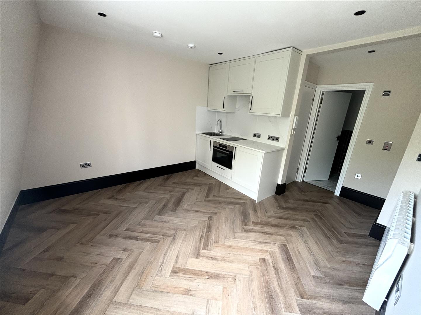 Flat Norfolk Terrace in Brighton