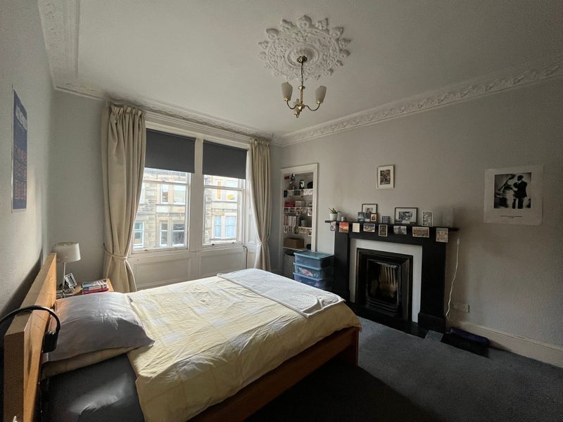 Flat Morningside Road in City of Edinburgh