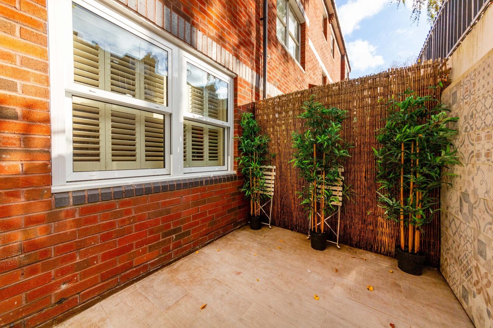 Flat Uverdale Road in Greater London