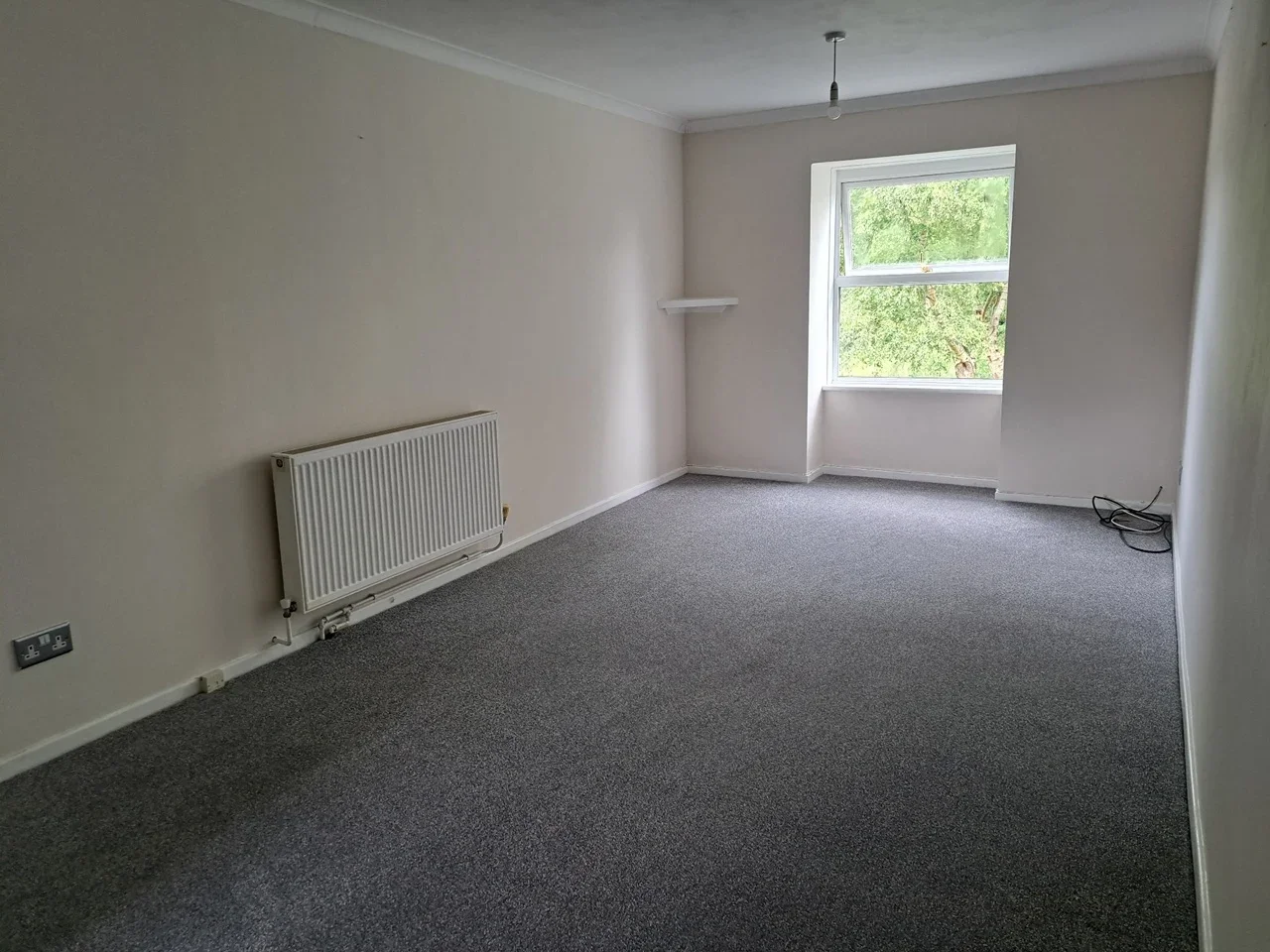 Flat Field View in Chippenham