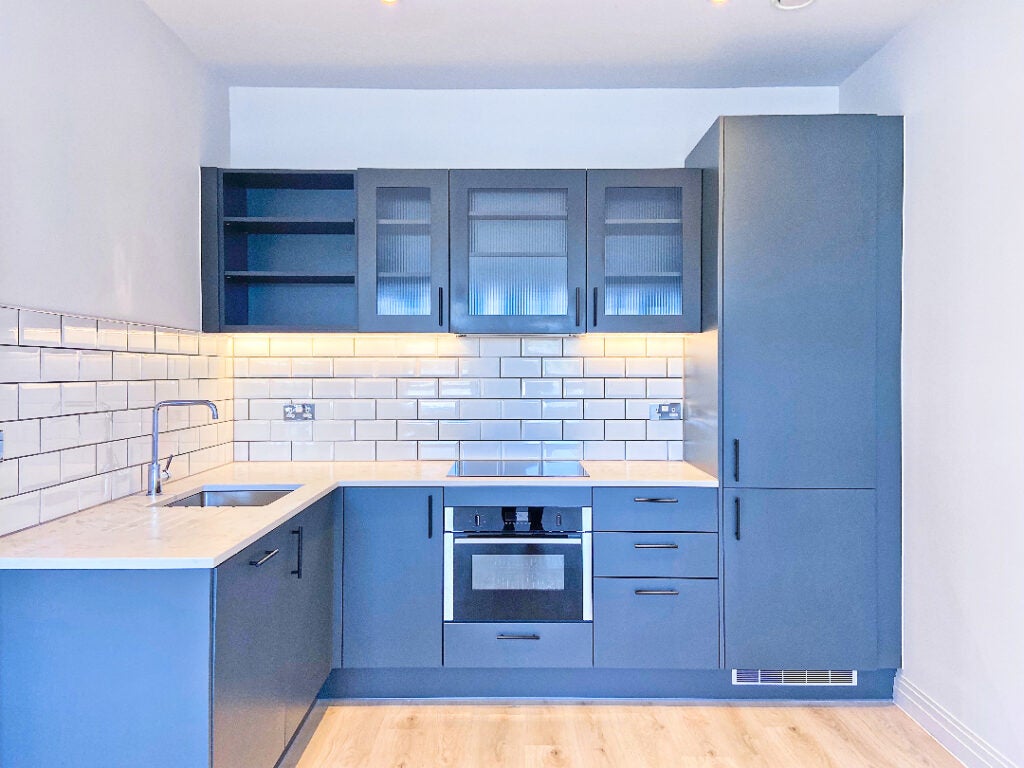 Flat Doman Road in Surrey Heath