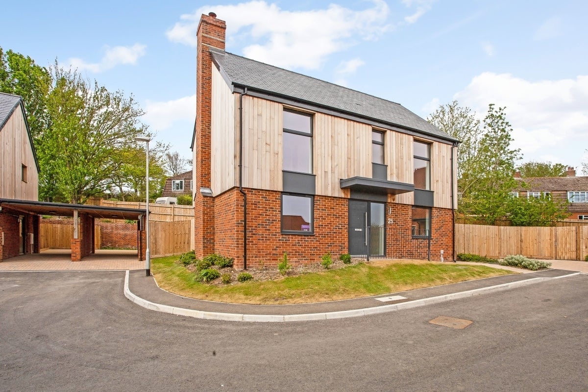 House Riverside Rise in Boscombe