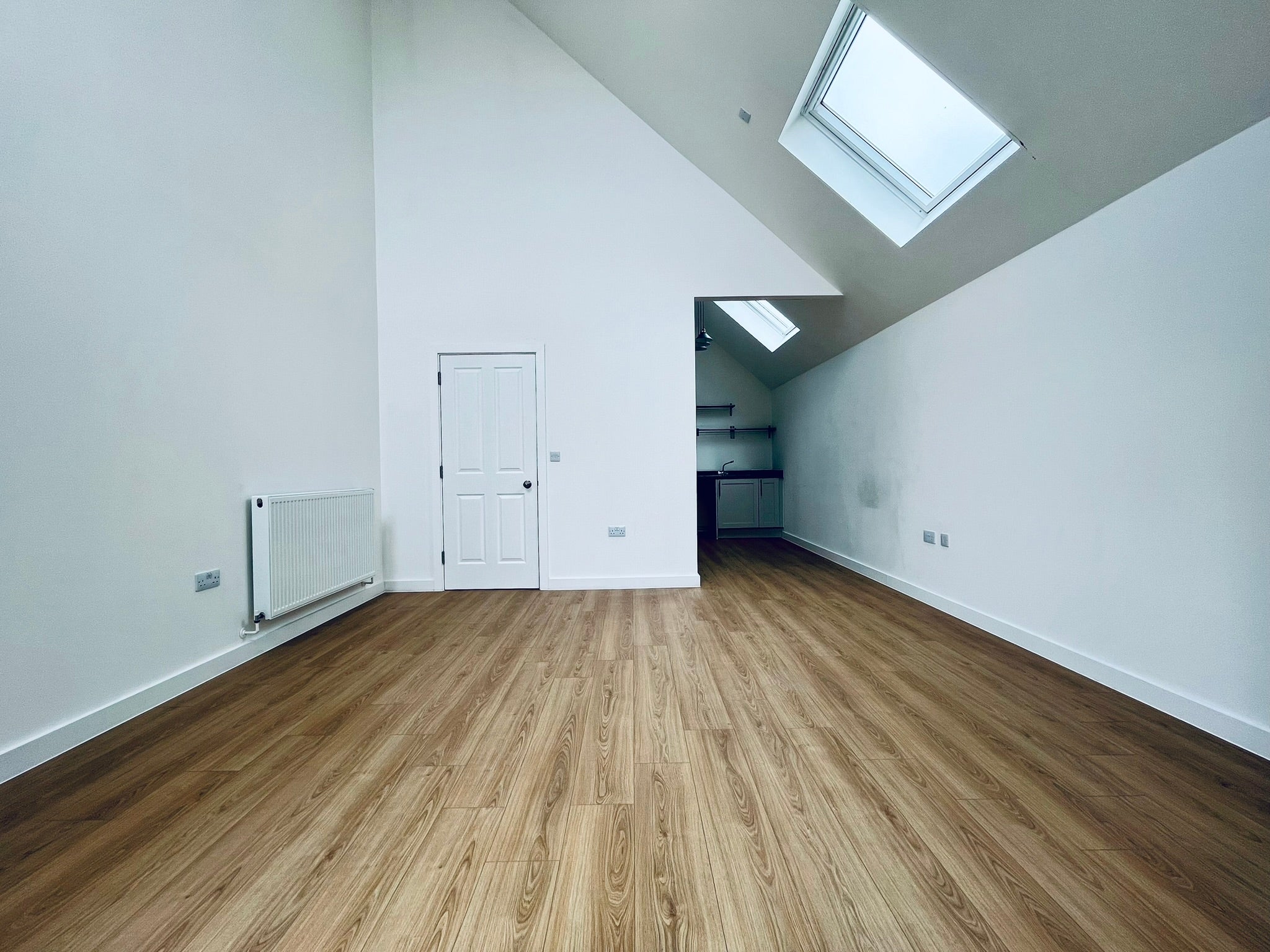 Flat Eastwood Road in Rayleigh