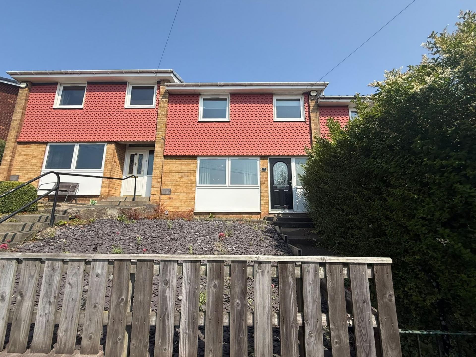 House Easedale Gardens in Birtley